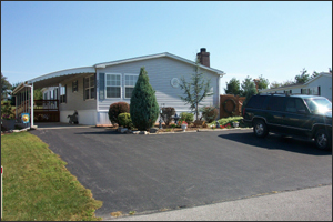 Beautiful manufactured home on lot in Fayetteville, PA with extra parking